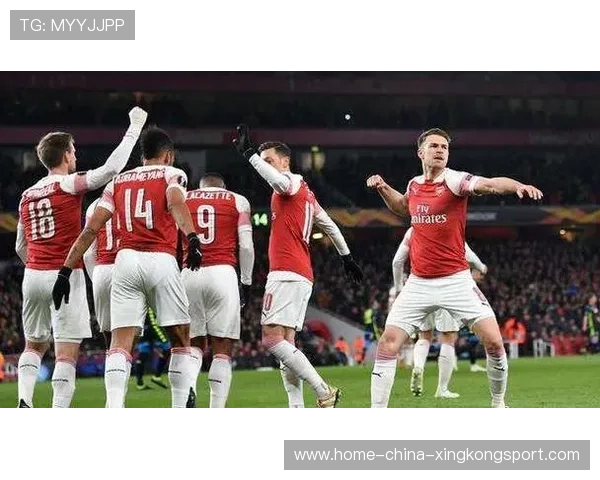 阿森纳边路传切配合最终带来致命一击